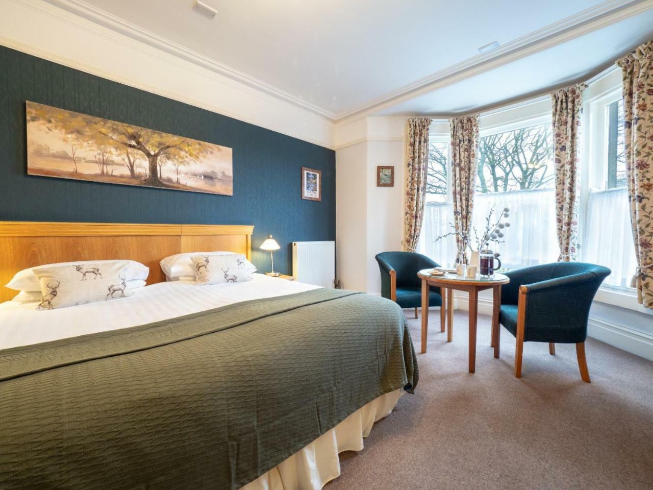 The Old Manse Hotel Buxton  Bagian luar foto